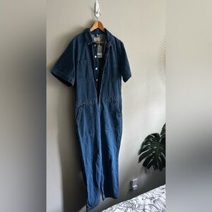 Everlane Short Sleeve Jumpsuit